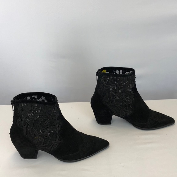 TopShop Black Suede Embroidered Bootie - Picture 5 of 7